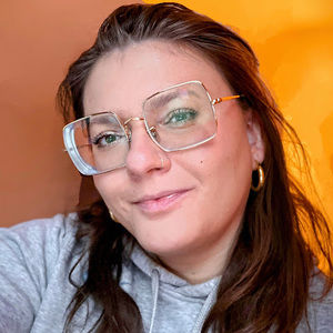 Meet your Posher, Michaela